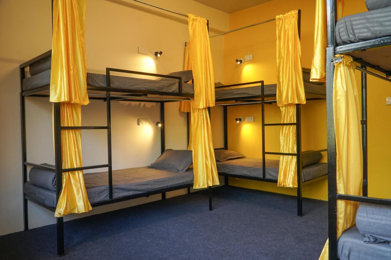 Firefly Hostel مايالي المظهر الخارجي الصورة